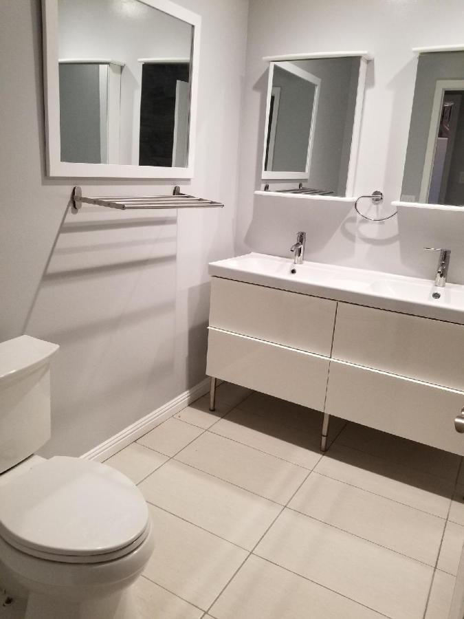 Private Room In Los Angeles With Ac, Strong Wifi, Smart Tv, Work Desk Near Sofi Stadium Esterno foto