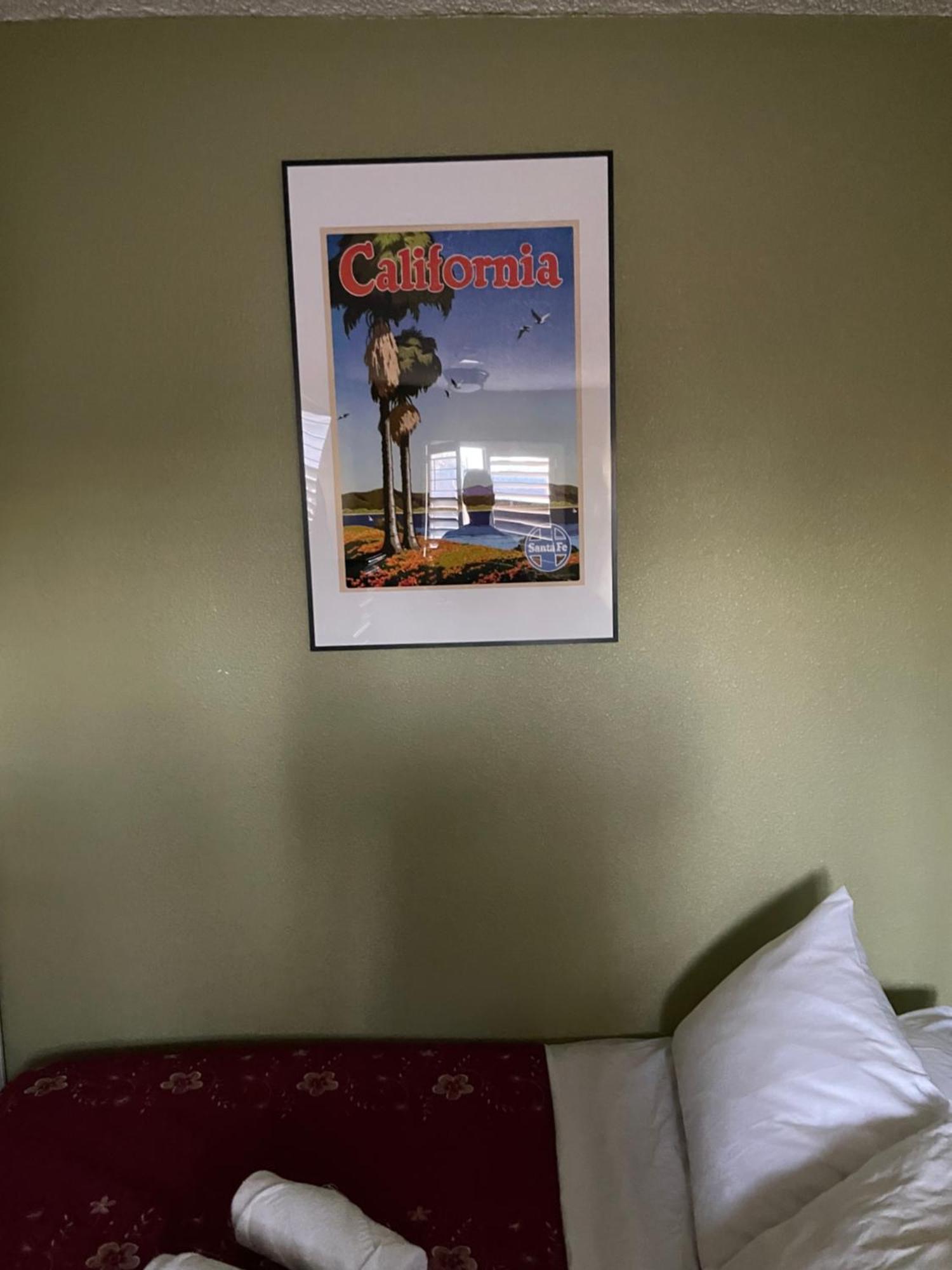 Private Room In Los Angeles With Ac, Strong Wifi, Smart Tv, Work Desk Near Sofi Stadium Esterno foto