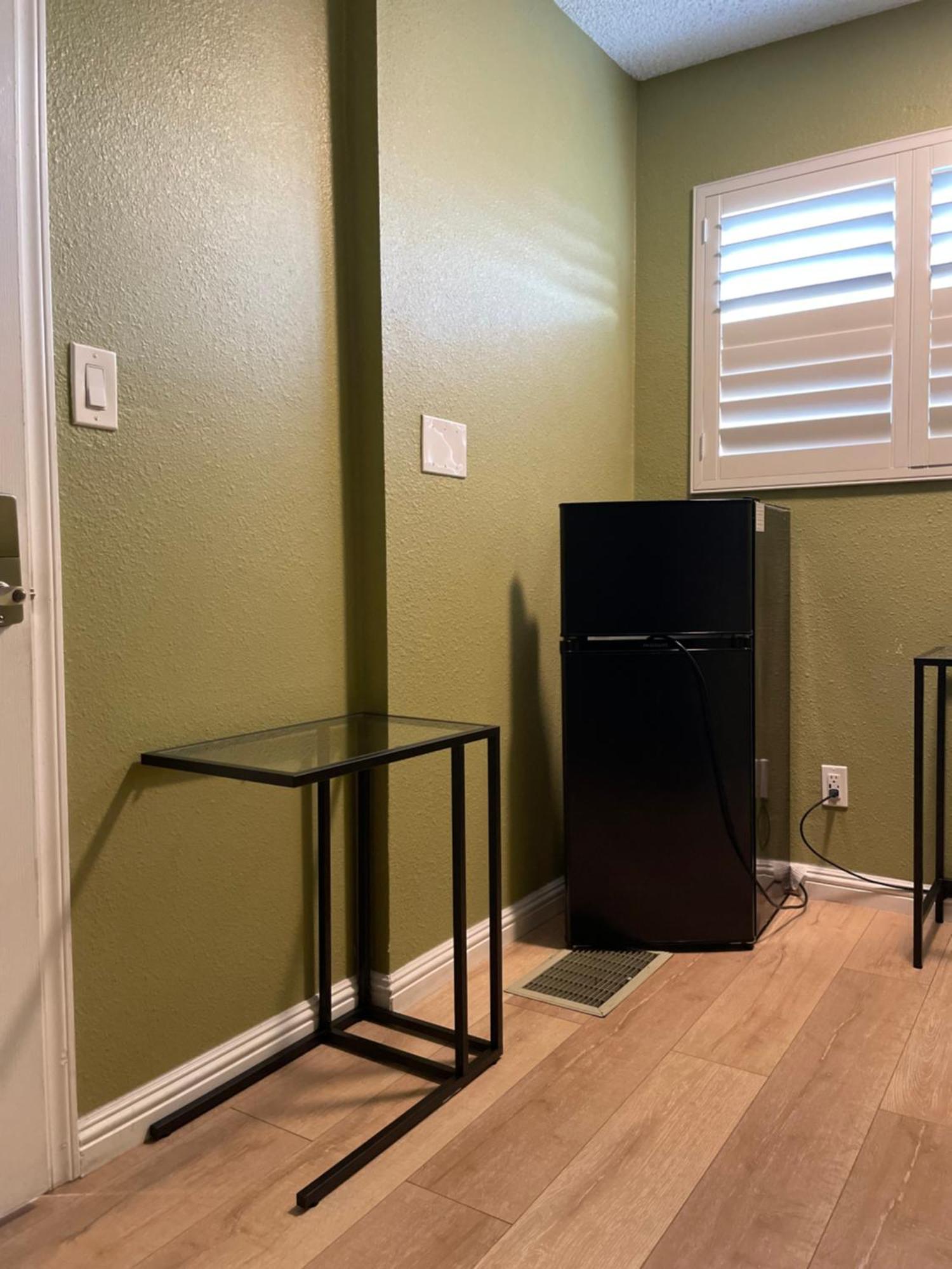 Private Room In Los Angeles With Ac, Strong Wifi, Smart Tv, Work Desk Near Sofi Stadium Esterno foto